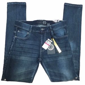 NWT Maxi Milian men’s jeans - Size 30x32